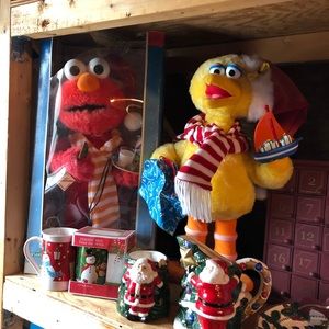 Animated Christmas figures